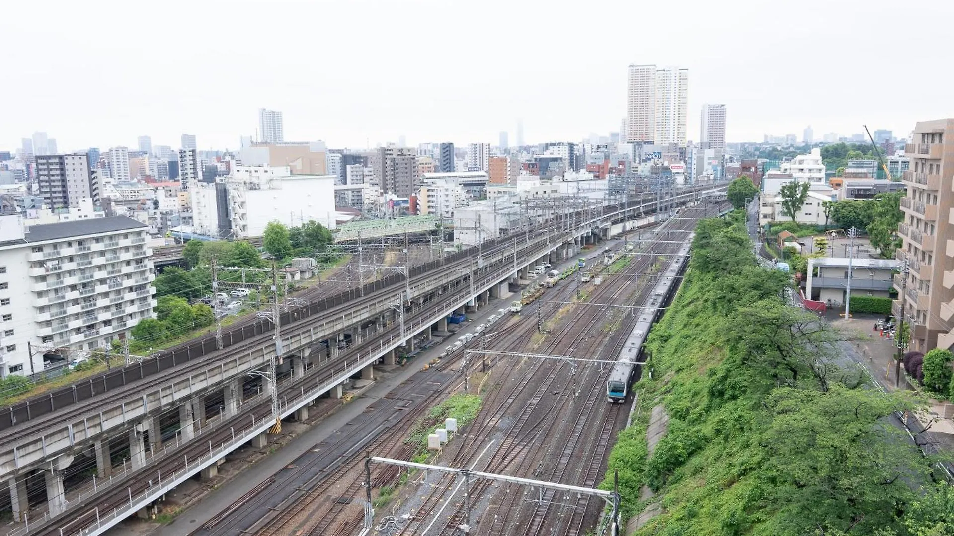 Tabist Tokyo City View Hotel 2*,