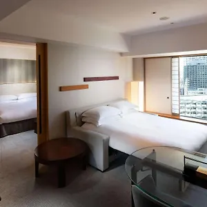 Hilton מלון